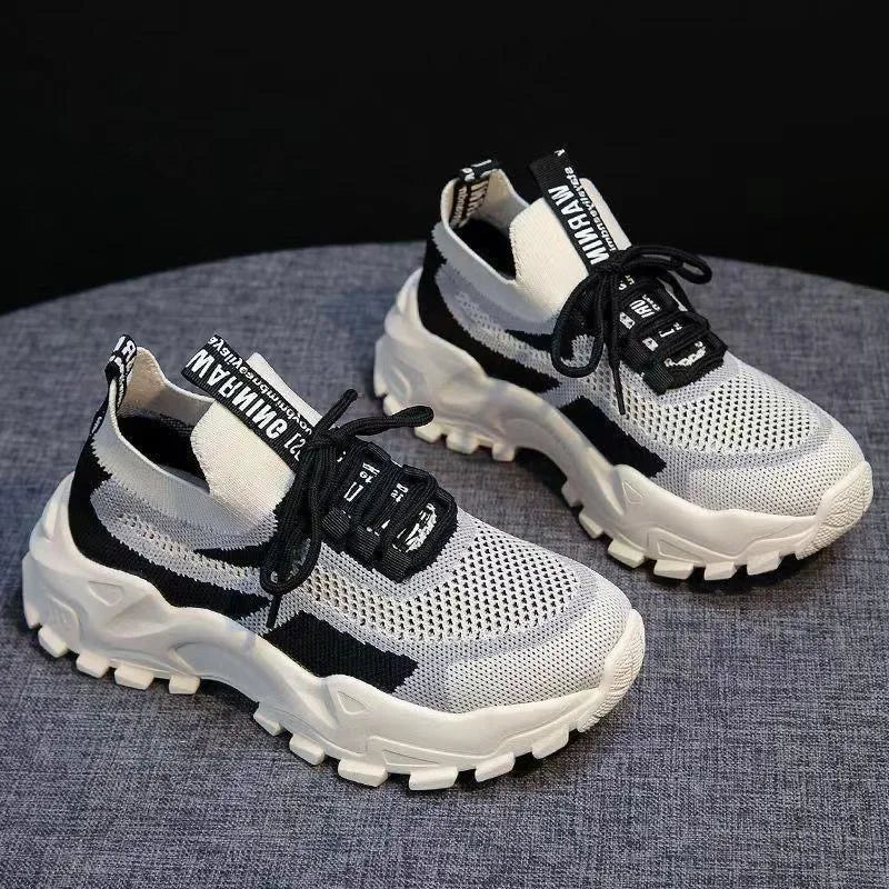 2026 Spring New Ultra-light Running Shoes Sports Women's Shoes Mesh Non-slip Breathable Soft-soled Lightweight Casual Shoes