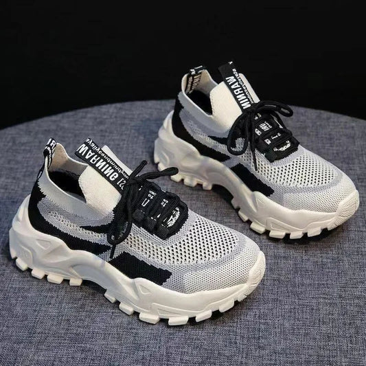 2026 Spring New Ultra-light Running Shoes Sports Women's Shoes Mesh Non-slip Breathable Soft-soled Lightweight Casual Shoes